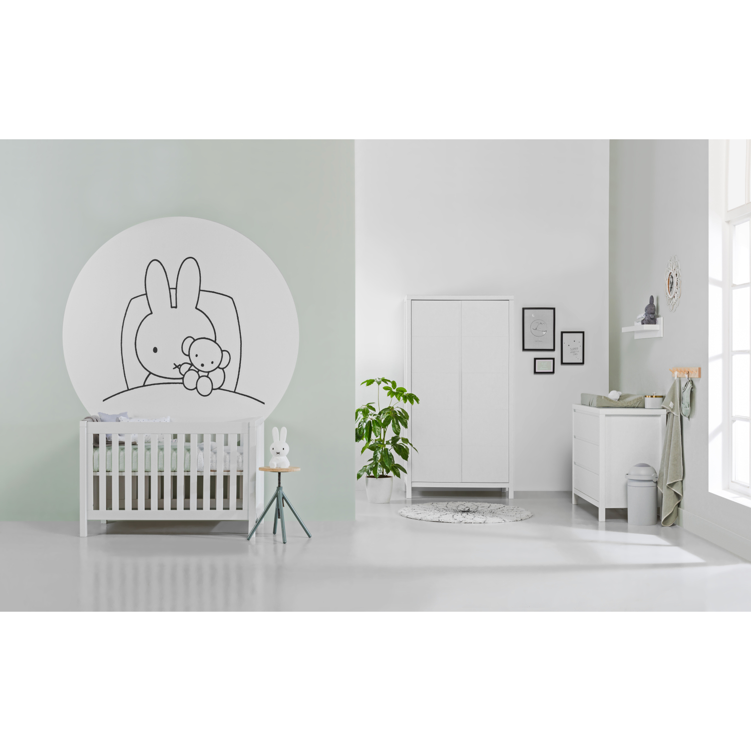 Europe Baby Atlantic Babykamer Wit | Bed 70 x 140 cm + Commode + Kast