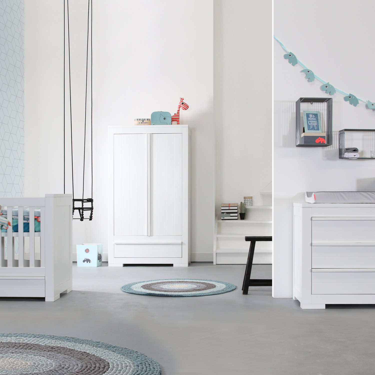 Kidsmill Bretagne Babykamer Wit | Bed 60 x 120 cm + Commode + Kast