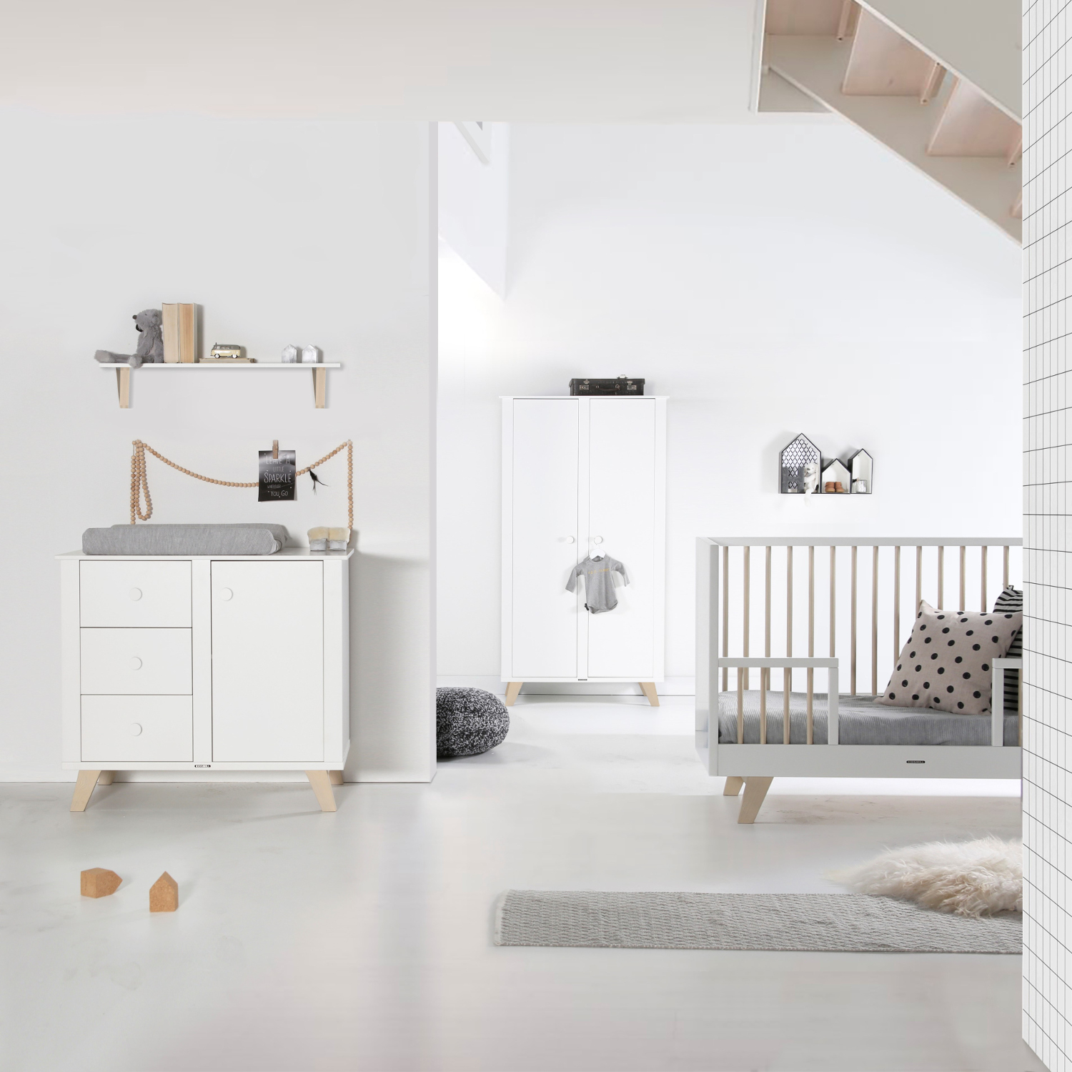 Kidsmill Lars Babykamer Wit / Naturel | Bed 60 x 120 cm + Commode + Kast